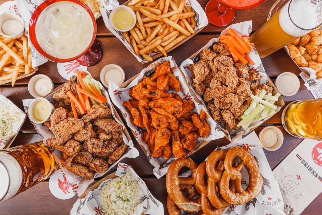 Winghaus Hour