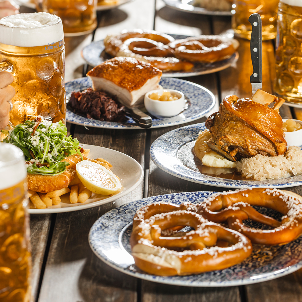 Munich Brauhaus The Ultimate Party Pack Tile